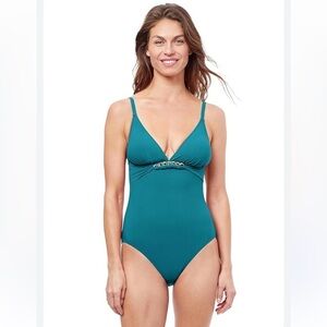 Profile by Gottex ☀️ Women's D SIZE  Unchain My Heart Halter V-Neck One Piece